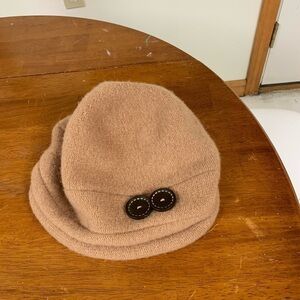 LAWLIET vintage 💯 soft wool winter bucket hat 2 button detail rolled hem
